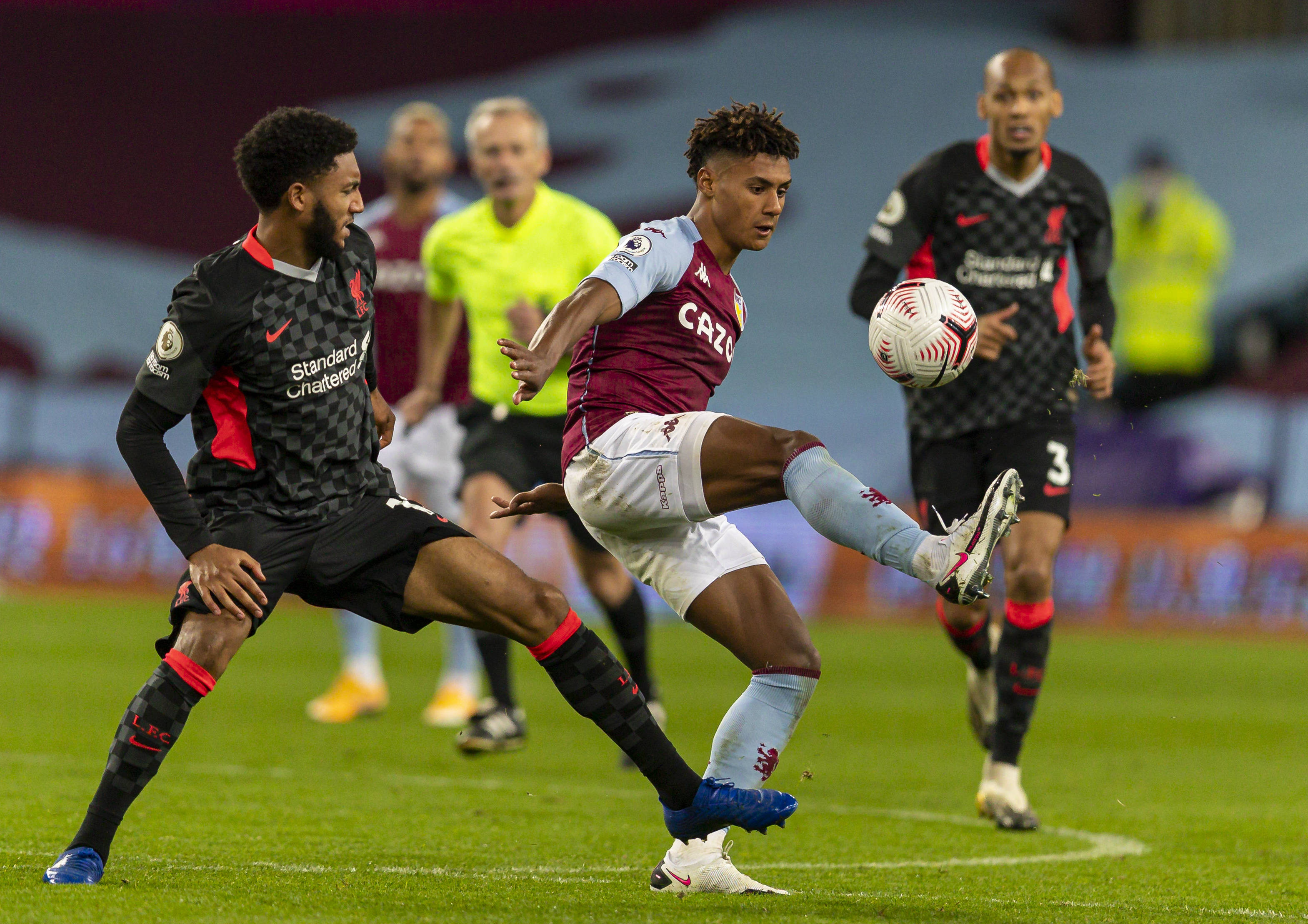 电讯报：萨拉赫吸引多家沙特俱乐部关注，预计下个月正式报价（电讯报：多家沙特球队有意萨拉赫，预计下月递交正式报价）